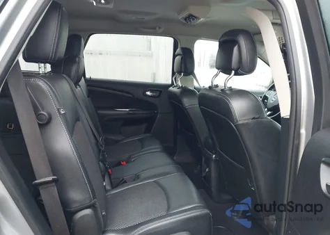 2019 Dodge Journey Crossroad from USA, damaged, VIN 3C4PDCGG3KT803740